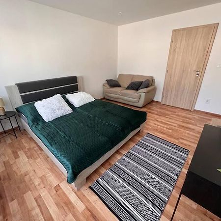 Apartman Centrum Sturka Martin Dış mekan fotoğraf